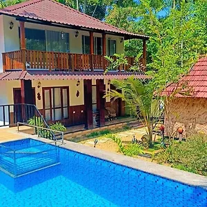 Bed & Breakfast Lakefront Homes, Cherai Beach